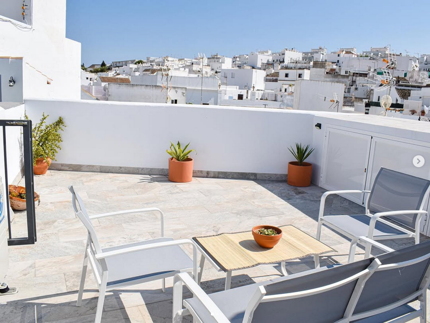 Interior y espacios del Loft la Abuela en Vejer